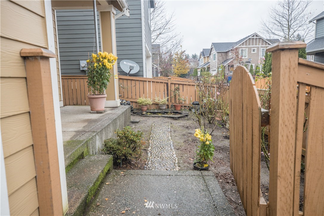 21024 40th Avenue Southeast Bothell, WA 98021 - Photo 31 of 37