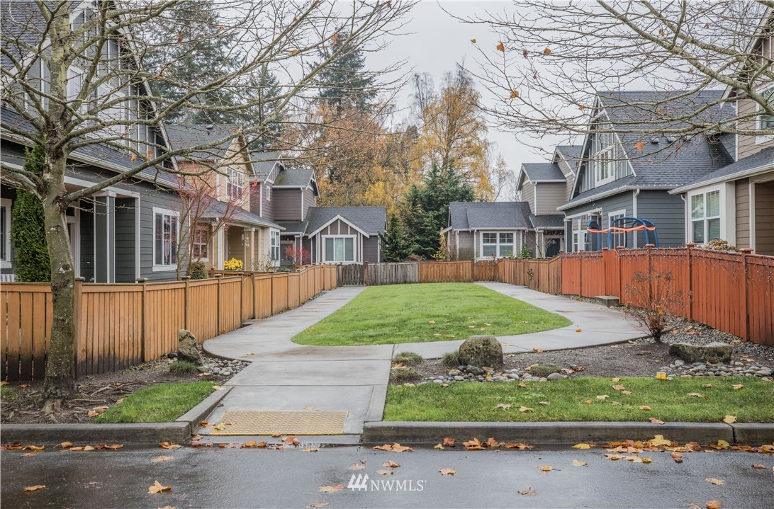 21024 40th Avenue Southeast Bothell, WA 98021 - Photo 33 of 37