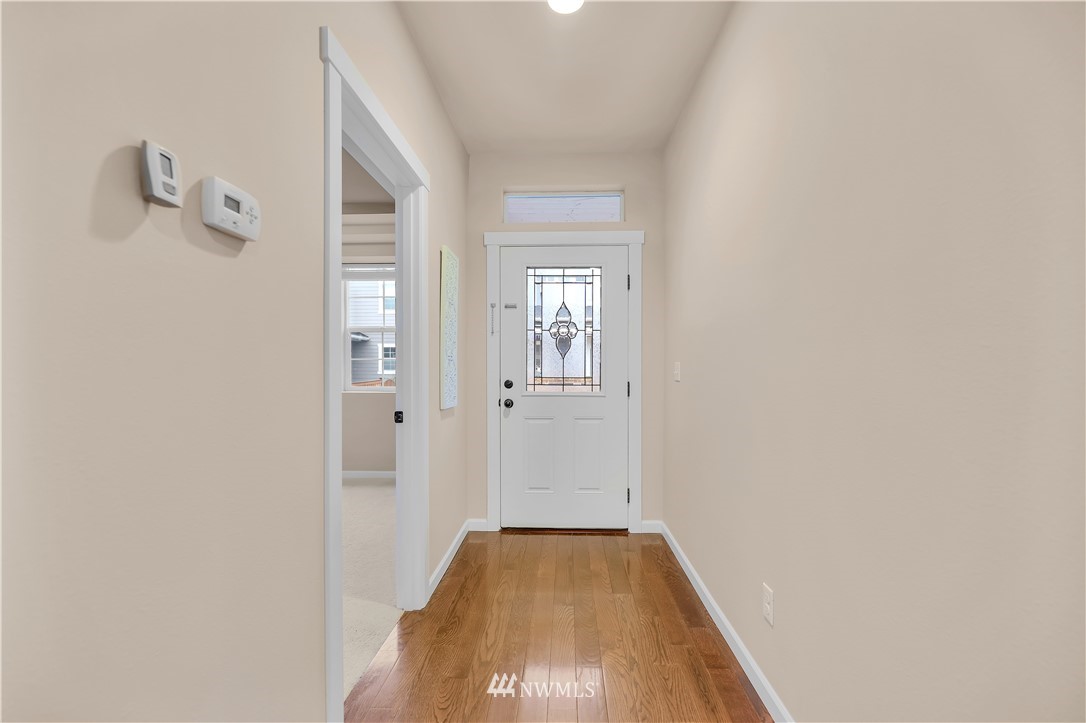 21024 40th Avenue Southeast Bothell, WA 98021 - Photo 5 of 37