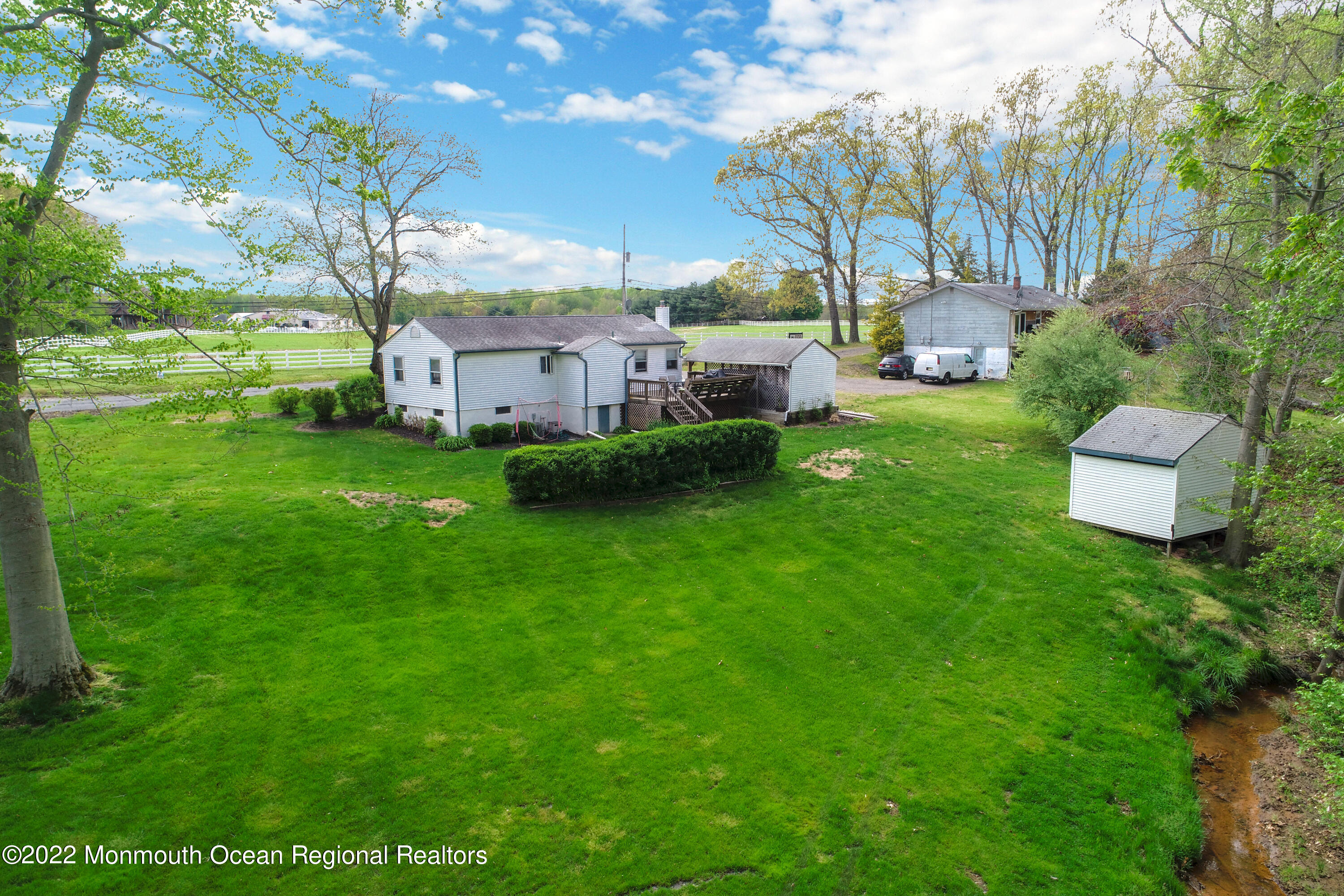 39 Harbor Road Morganville, NJ 07751 - Photo 20 of 24 22