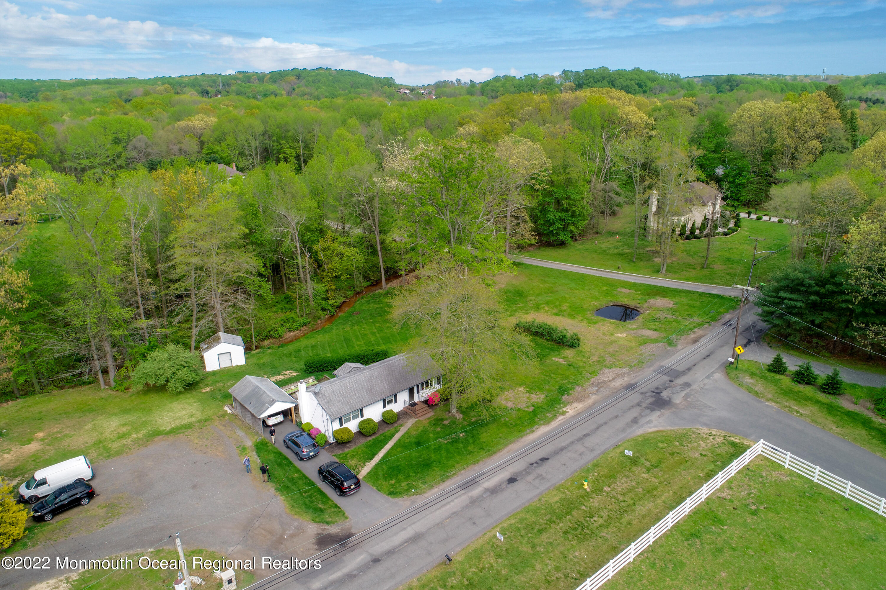 39 Harbor Road Morganville, NJ 07751 - Photo 2 of 24 1