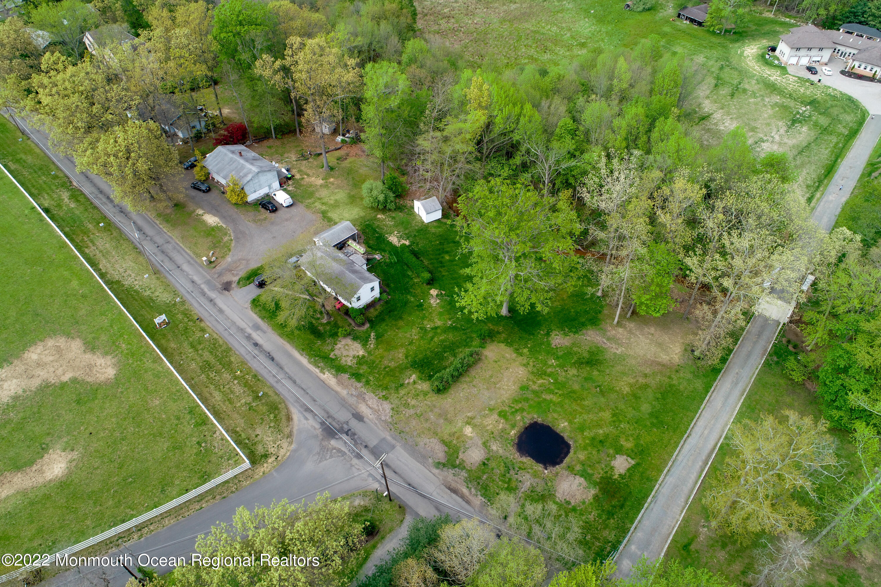 39 Harbor Road Morganville, NJ 07751 - Photo 22 of 24 7