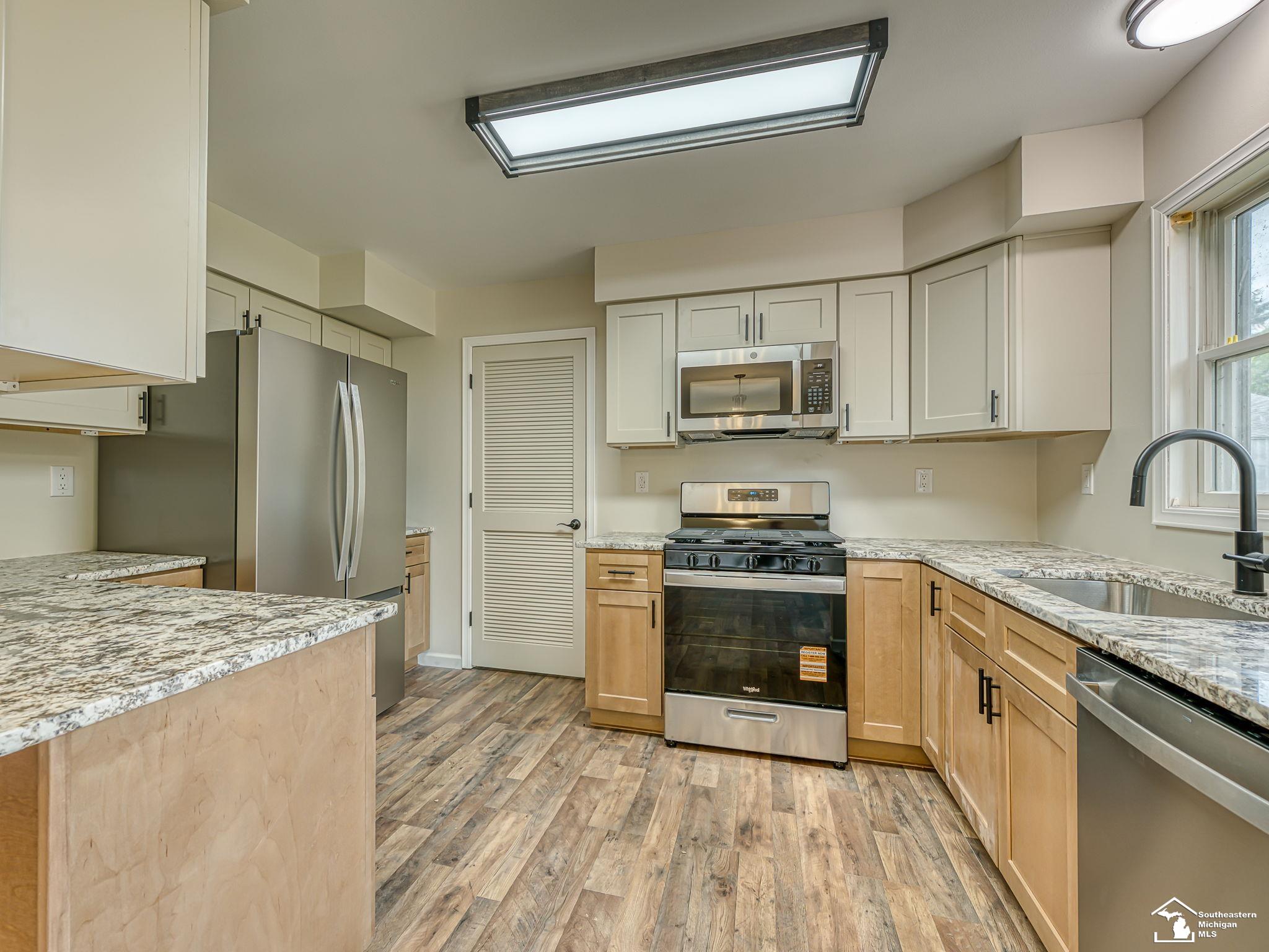 796 Plank Street Dundee, MI 48131 - Photo 12 of 38