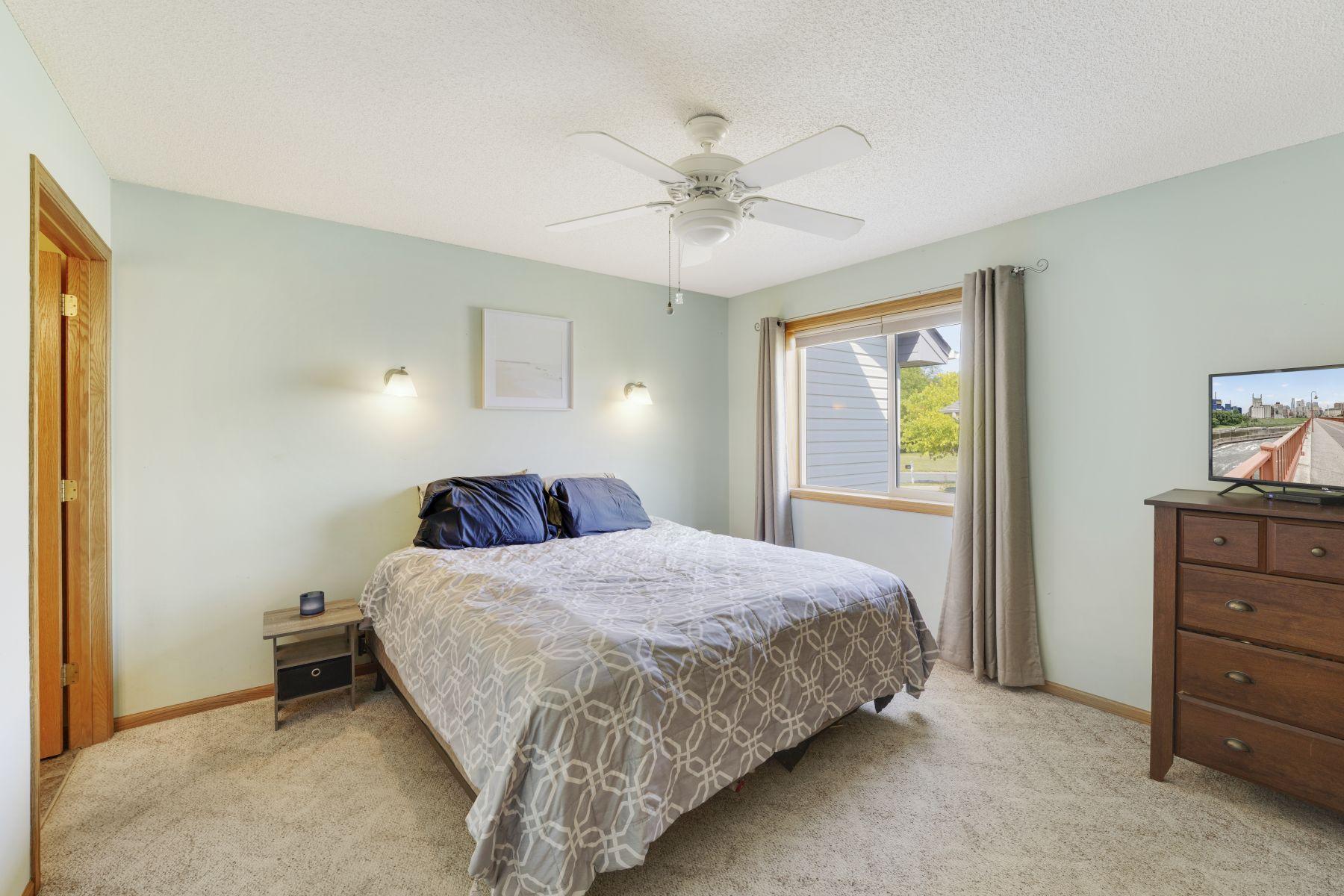 9059 Glacier Road St. Bonifacius, MN 55375 - Photo 8 of 24 Gallery Image 8