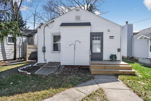 $239,900 | 107 Studer Drive, Grass Lake, MI 49240