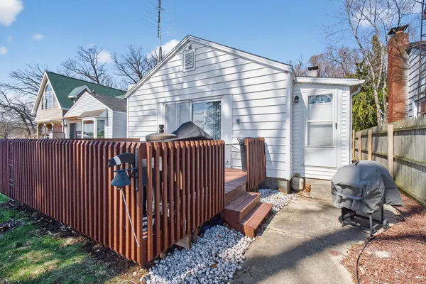 $239,900 | 107 Studer Drive, Grass Lake, MI 49240