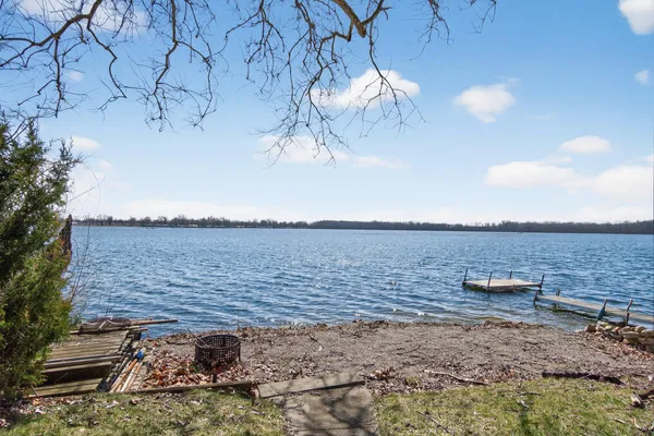 $239,900 | 107 Studer Drive, Grass Lake, MI 49240