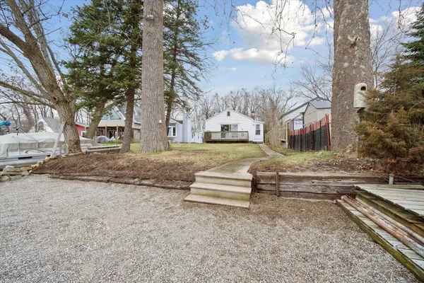 $239,900 | 107 Studer Drive, Grass Lake, MI 49240