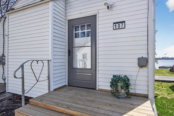 $239,900 | 107 Studer Drive, Grass Lake, MI 49240