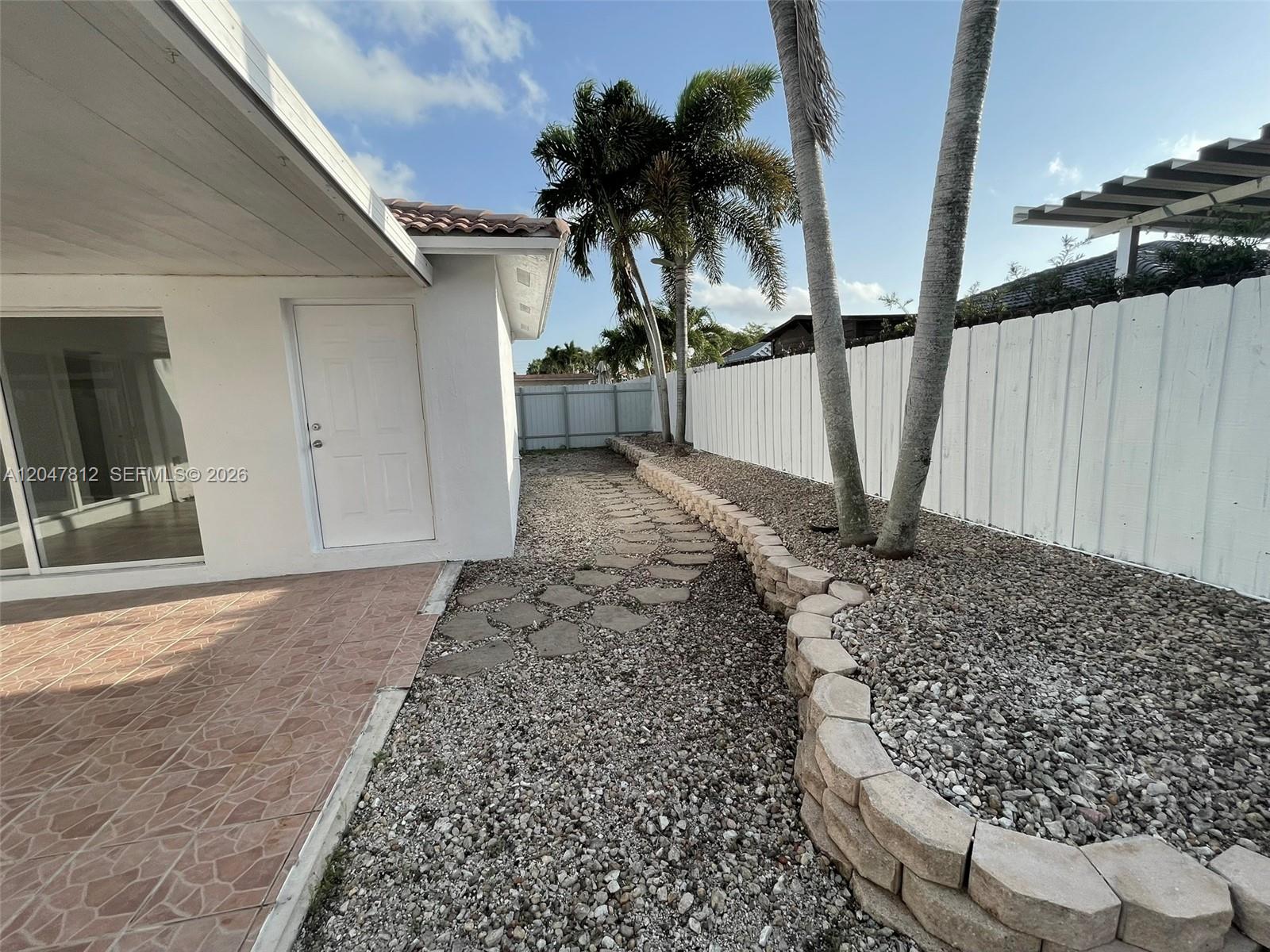 18254 Southwest 143rd Place Miami, FL 33177 - Photo 22 of 26