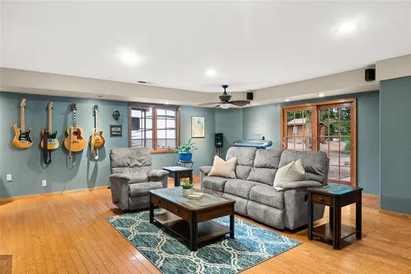 $949,000 | 80 Mimosa Lane, Chico, CA 95973