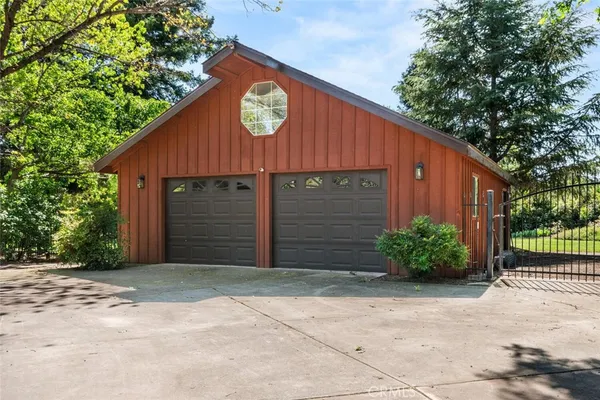 $949,000 | 80 Mimosa Lane, Chico, CA 95973