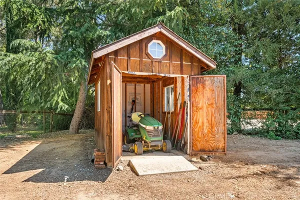 $949,000 | 80 Mimosa Lane, Chico, CA 95973