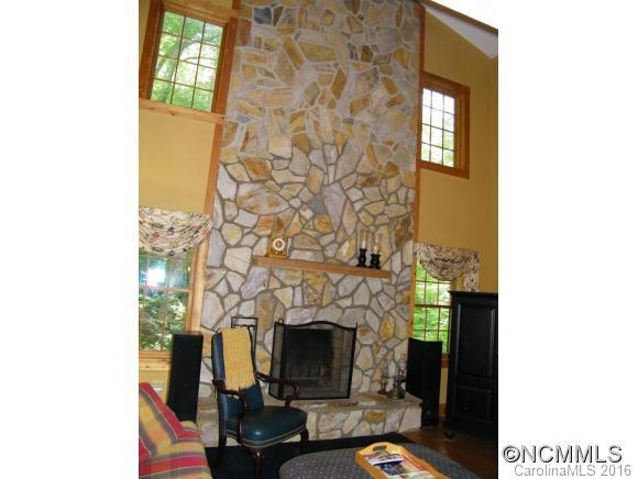 158 Cardinal Road, Unit 295 Lake Lure, NC 28746 - Photo 7 of 22 Gallery Image 7
