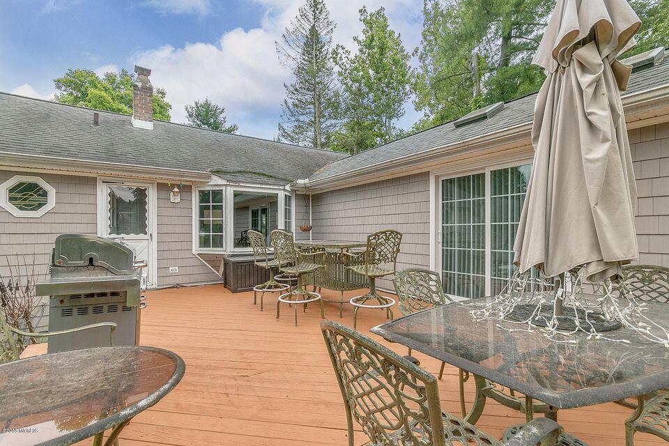 809 Tomahawk Lane Niles, MI 49120 - Photo 18 of 25 20180624040059398773000000-o