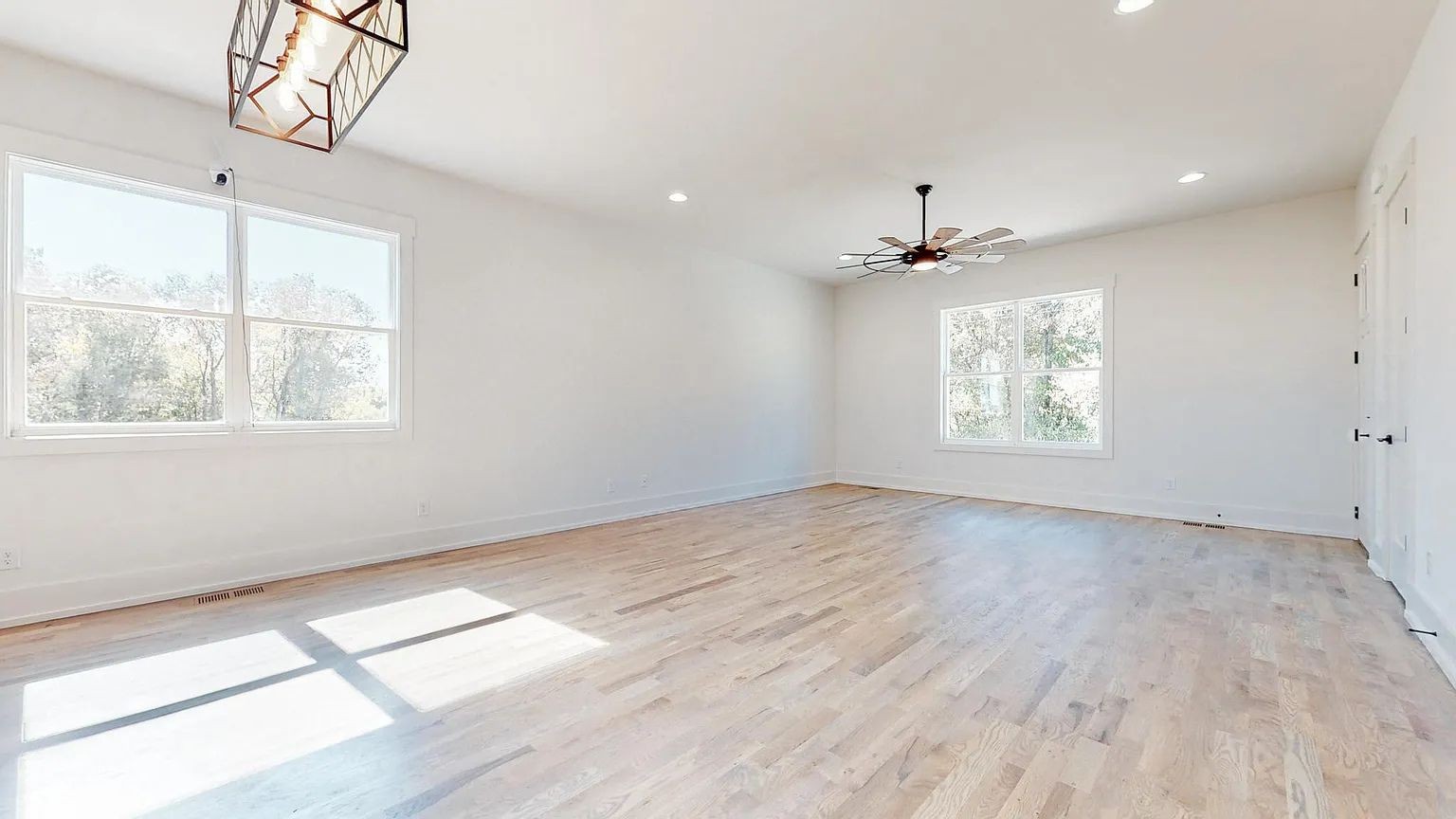 384 Rio Vista Drive Madison, TN 37115 - Photo 5 of 33