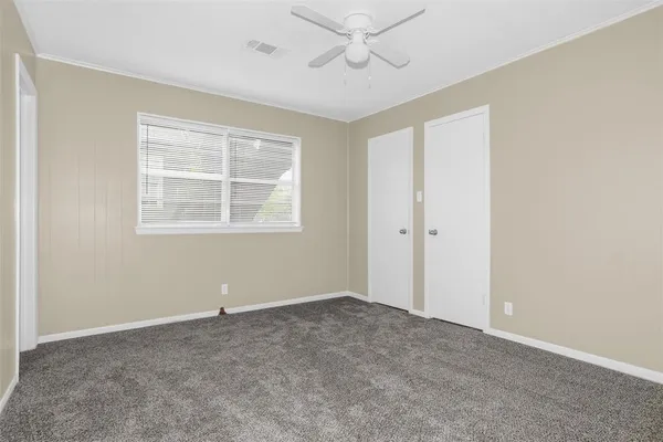 $1,595 | 508 West Baylor Street, Unit B, Ennis, TX 75119