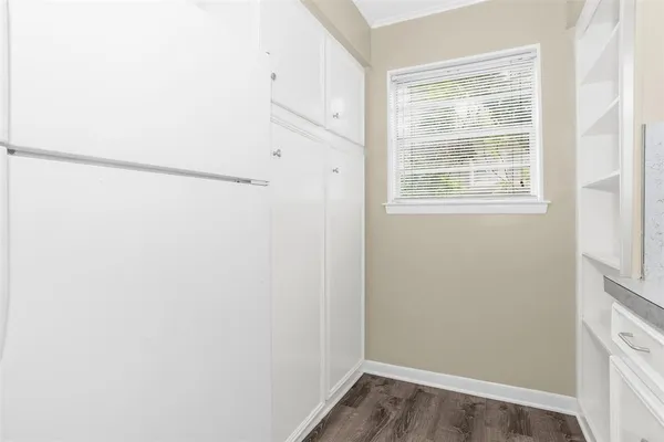 $1,595 | 508 West Baylor Street, Unit B, Ennis, TX 75119