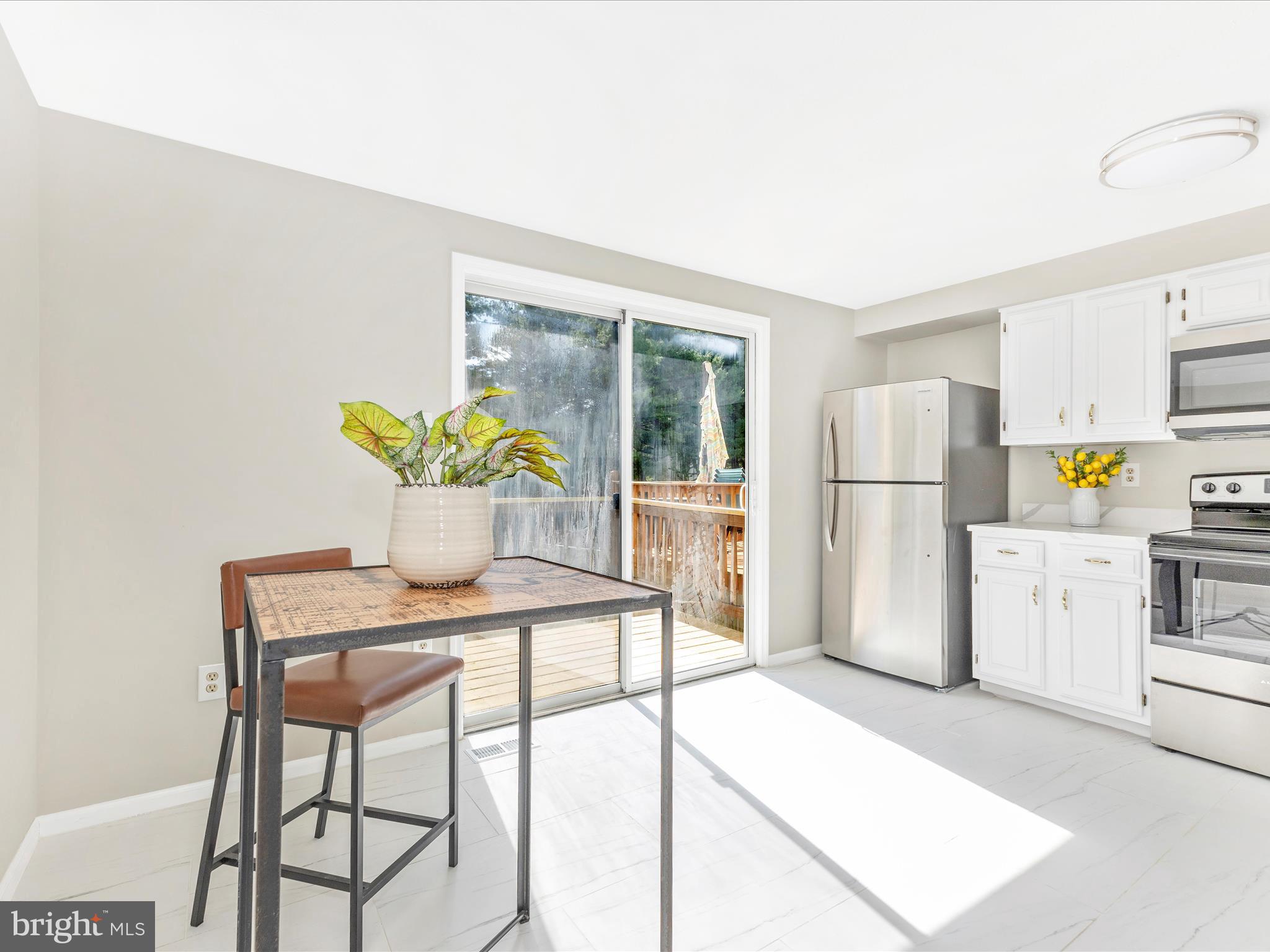 2213 Riding Crop Way Baltimore, MD 21244 - Photo 14 of 56 Breakfast Area