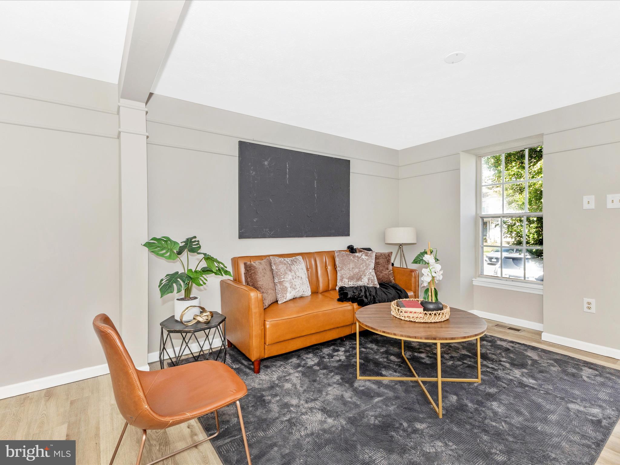 2213 Riding Crop Way Baltimore, MD 21244 - Photo 5 of 56 Living Room