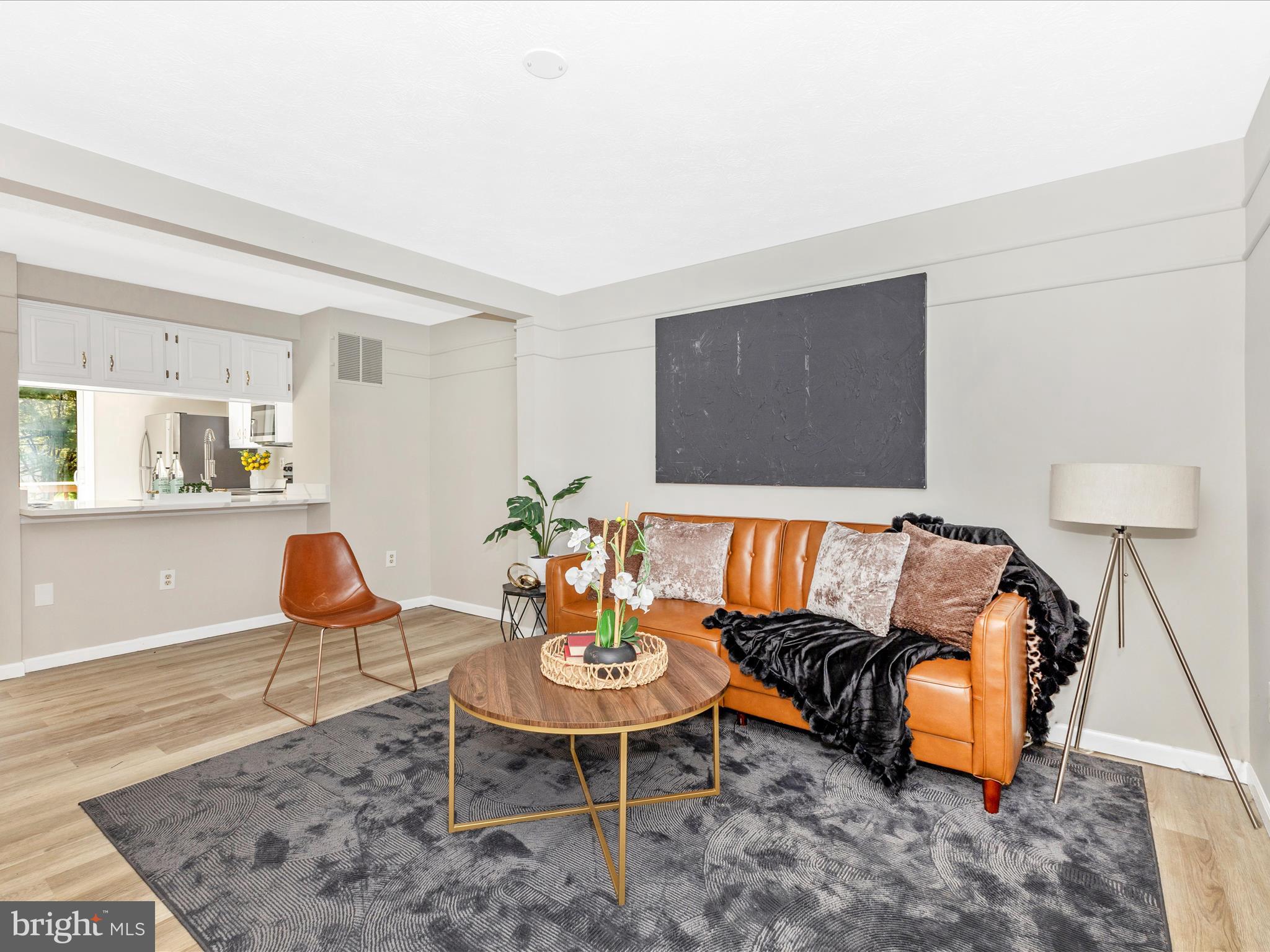 2213 Riding Crop Way Baltimore, MD 21244 - Photo 7 of 56 Living Room