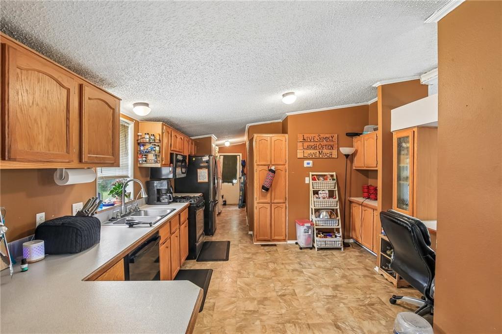 428 Southwest 850th Road Chilhowee, MO 64733 - Photo 11 of 37