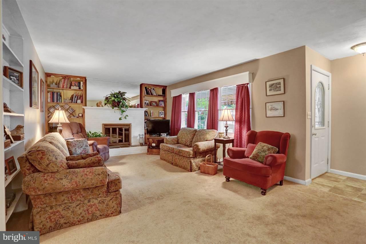 1049 Swarthmore Road New Cumberland, PA 17070 - Photo 5 of 25 Gallery Image 5