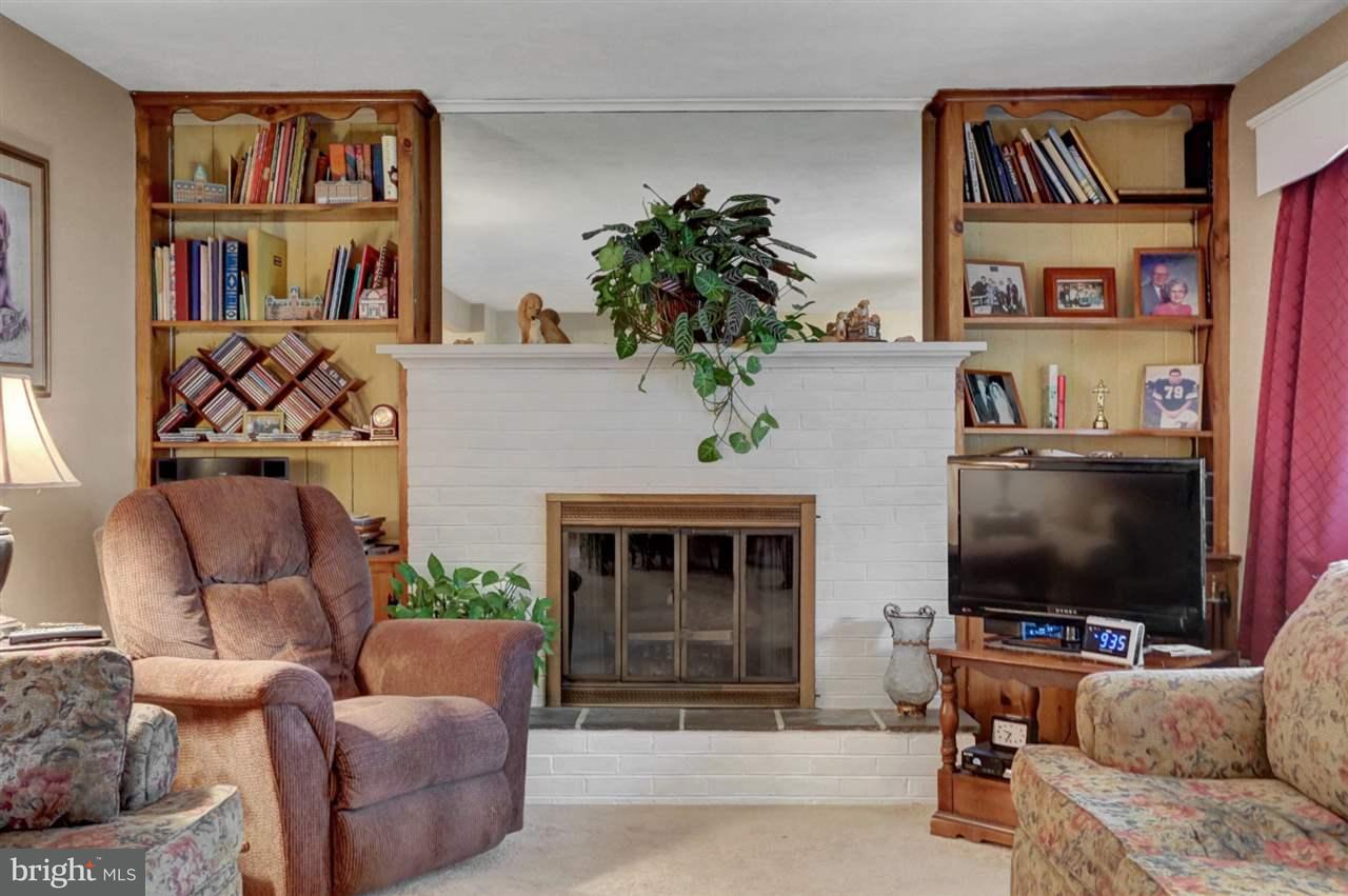 1049 Swarthmore Road New Cumberland, PA 17070 - Photo 6 of 25 Gallery Image 6