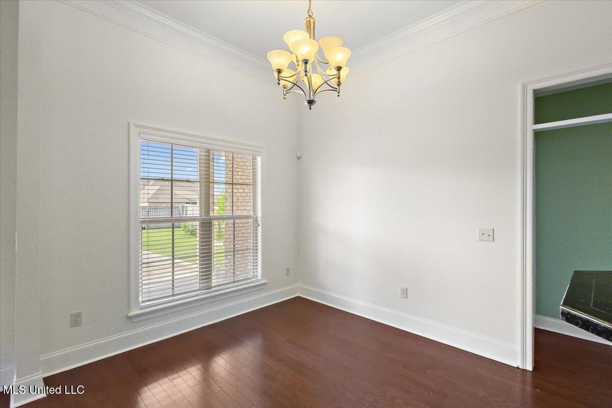 341 Austin Circle Brandon, MS 39047 - Photo 9 of 29 09-3HTP8800