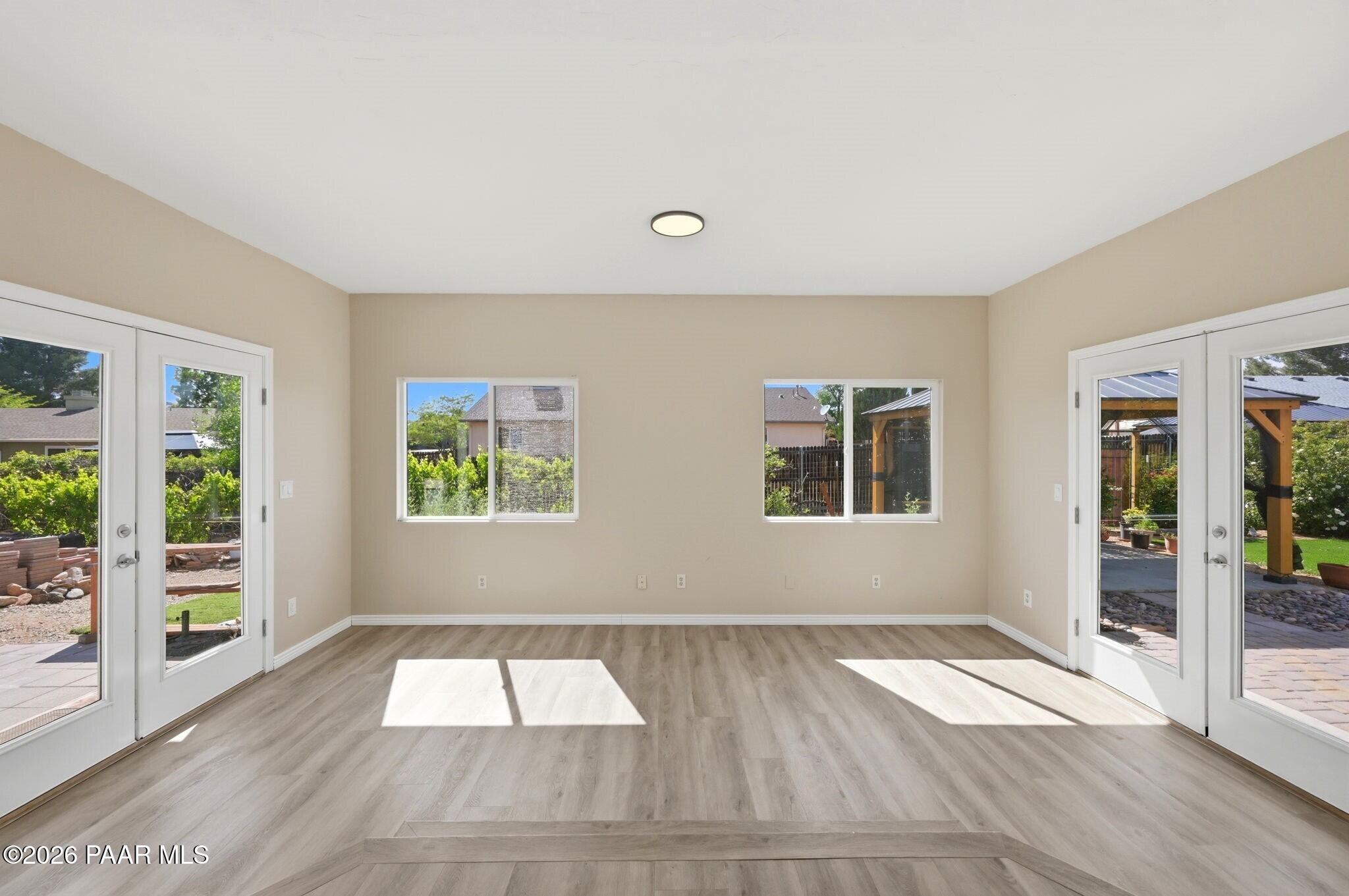 6040 North Rim Drive Prescott Valley, AZ 86314 - Photo 11 of 30 011_Arizona Room