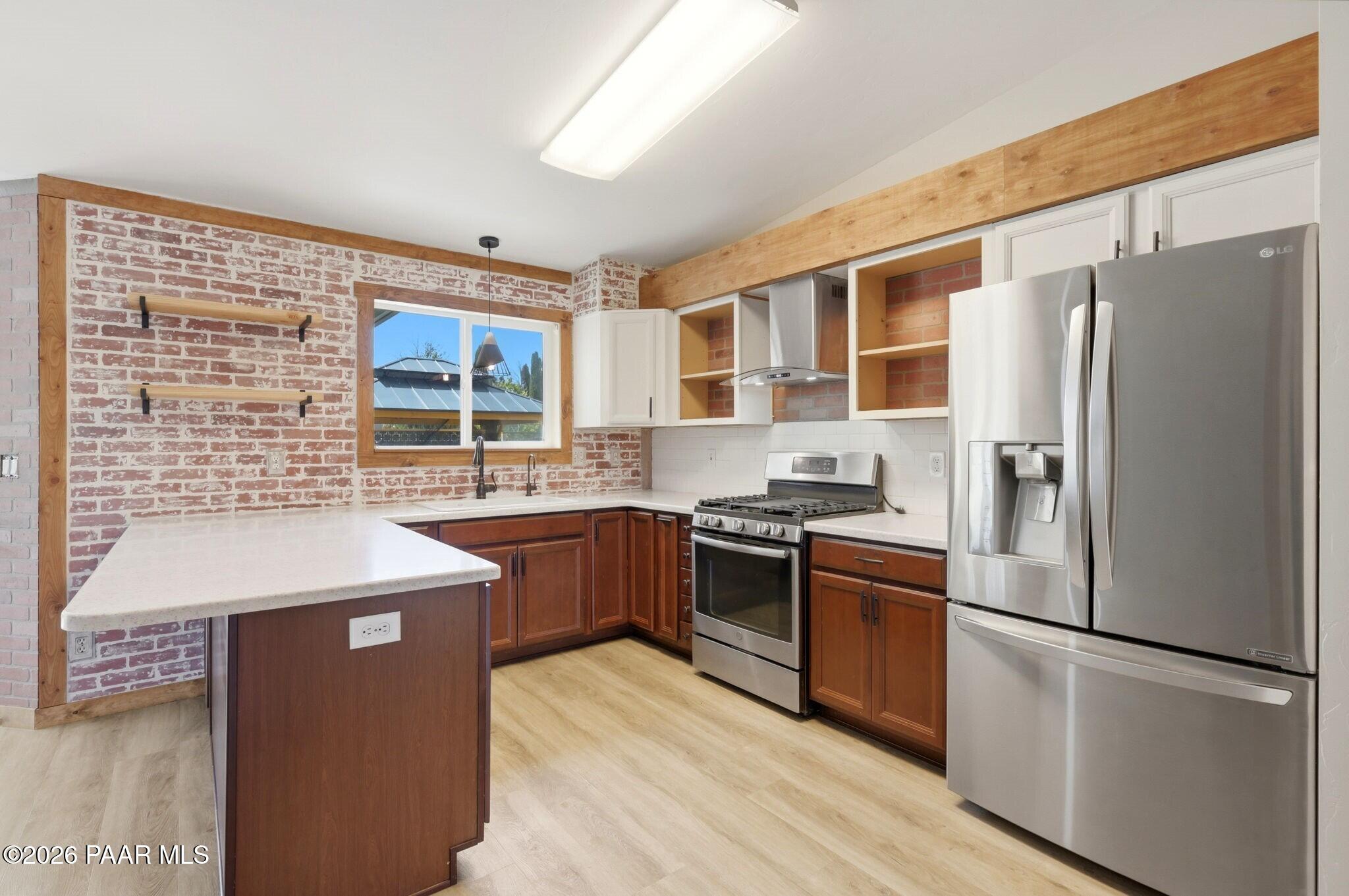 6040 North Rim Drive Prescott Valley, AZ 86314 - Photo 7 of 30 007_Kitchen