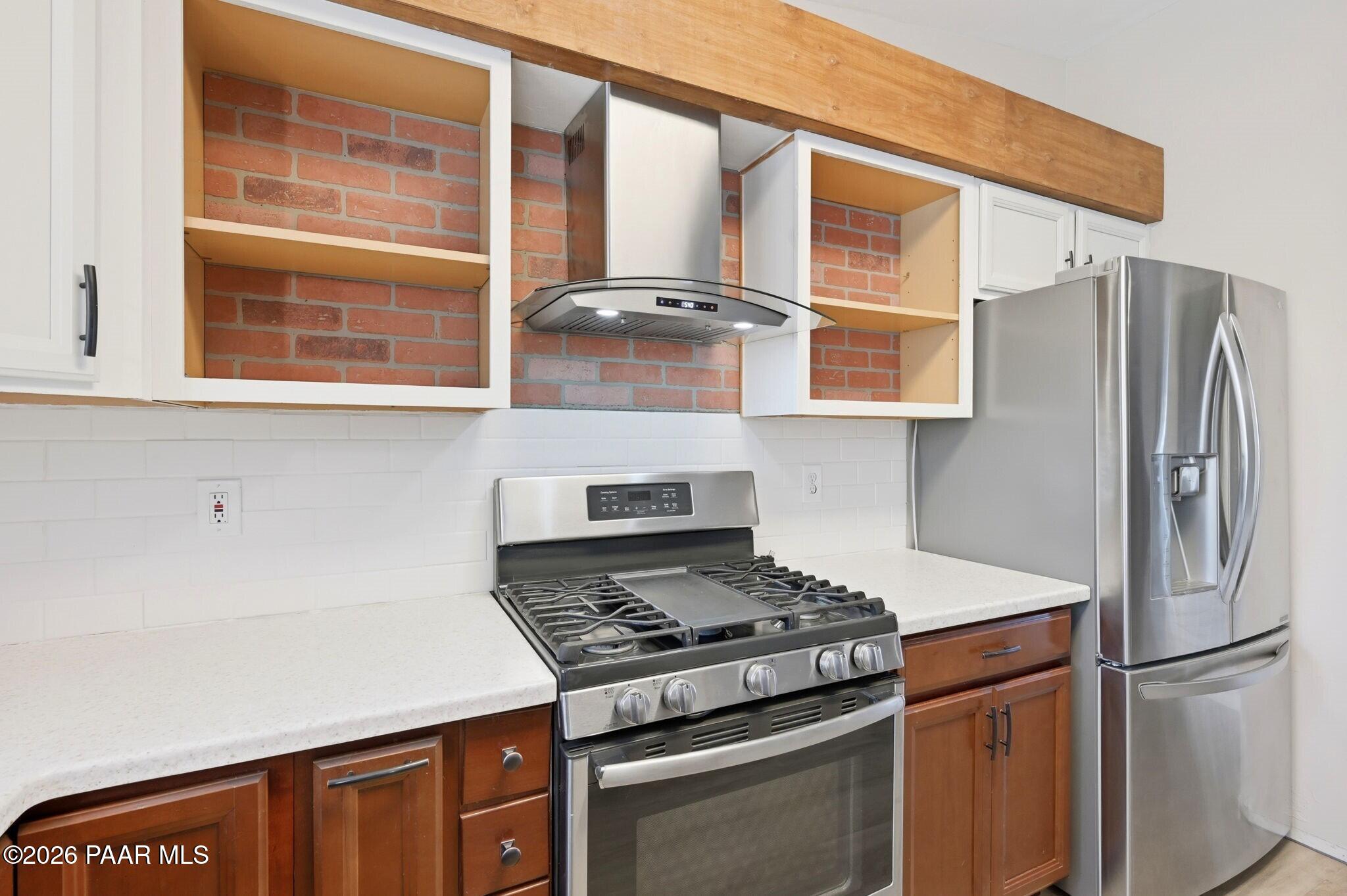 6040 North Rim Drive Prescott Valley, AZ 86314 - Photo 8 of 30 008_Kitchen