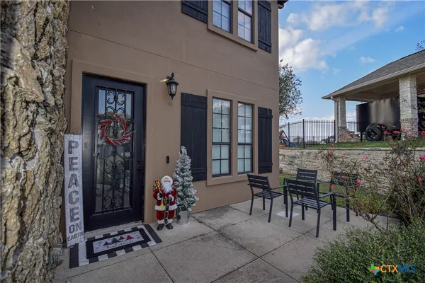 a view of steet corner