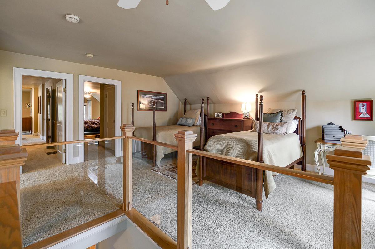 1902 Tremont Road Upper Arlington, OH 43212 - Photo 30 of 53