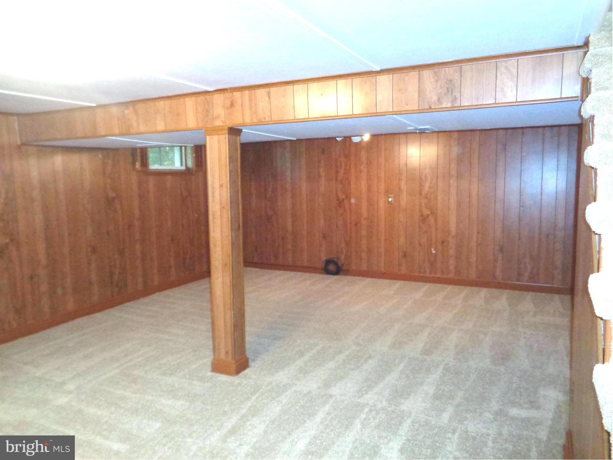 121 Cinder Road Lutherville-Timonium, MD 21093 - Photo 14 of 23 Family Room