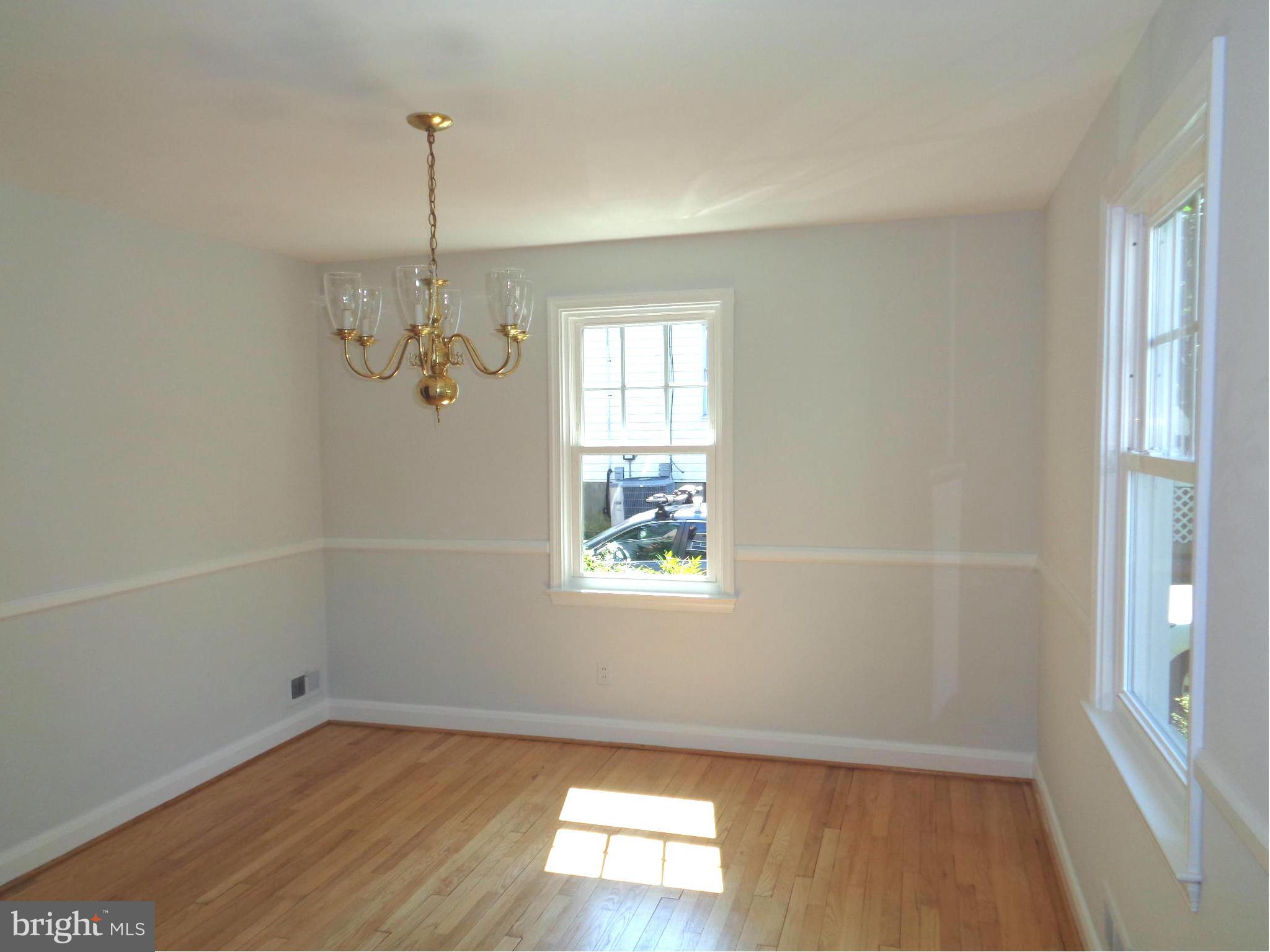 121 Cinder Road Lutherville-Timonium, MD 21093 - Photo 5 of 23 Dining Room