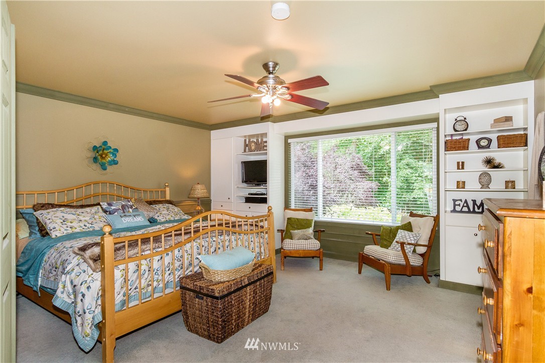 22916 14th Place West Bothell, WA 98021 - Photo 14 of 25