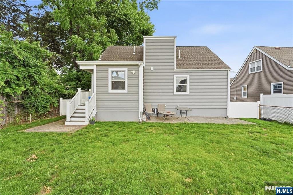 7 Main Terrace Bloomfield, NJ 07003 - Photo 30 of 34