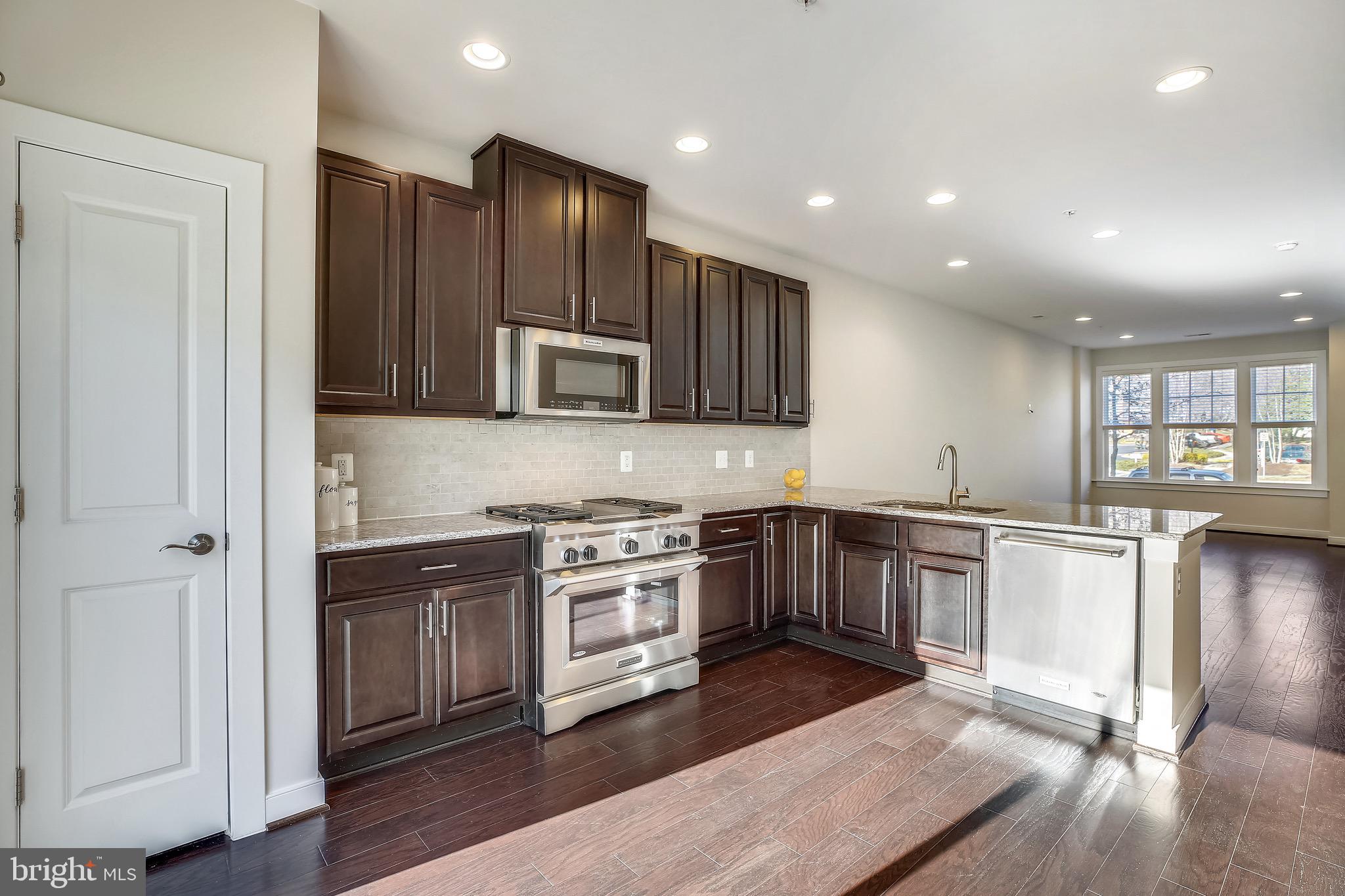 9772 Fields Road Gaithersburg, MD 20878 - Photo 2 of 31 Gallery Image 2
