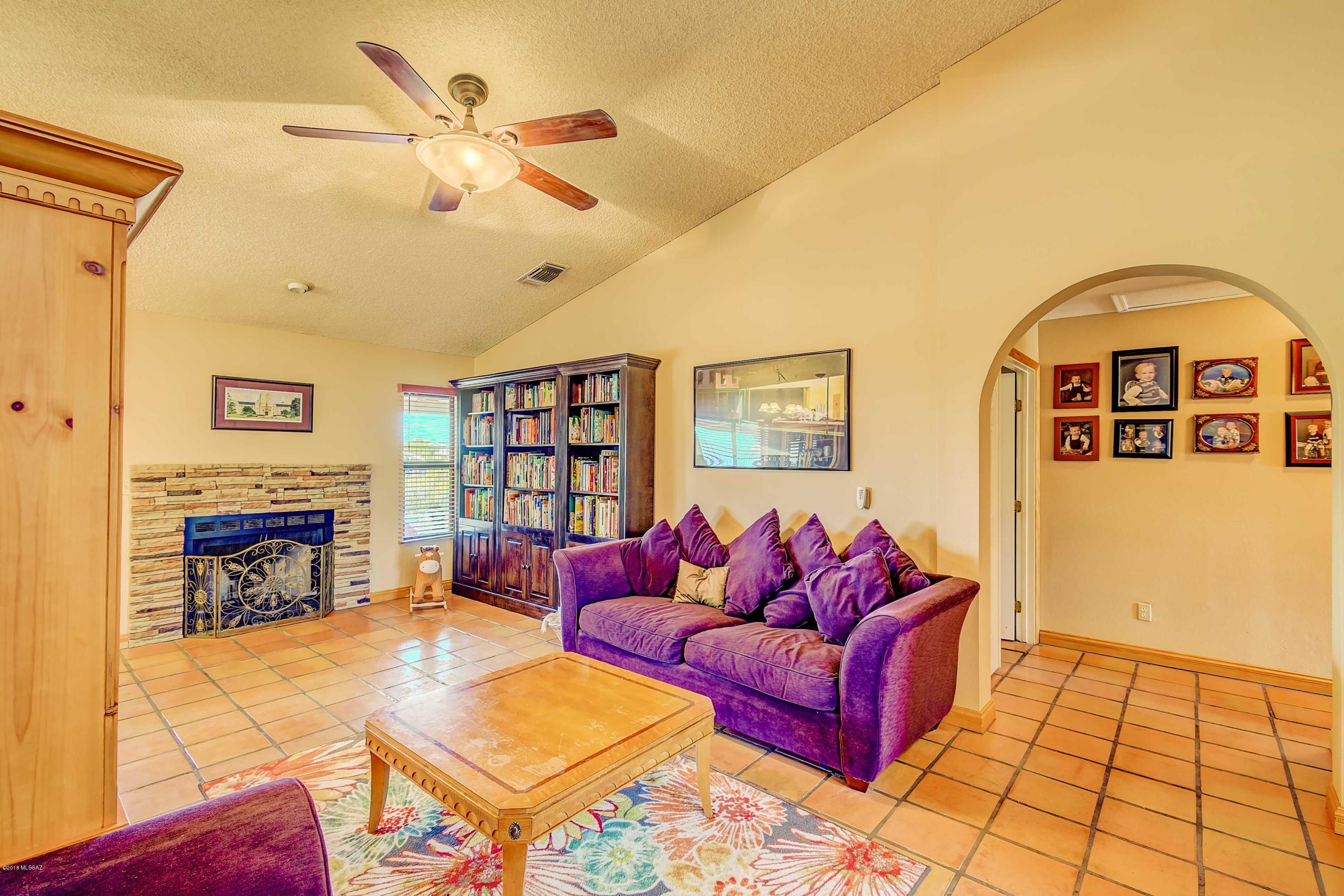 11317 North Copper Spring Place Oro Valley, AZ 85737 - Photo 8 of 29
