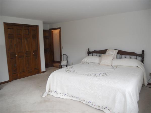 136 Mendon Road Northbridge, MA 01534 - Photo 15 of 23 Gallery Image 15