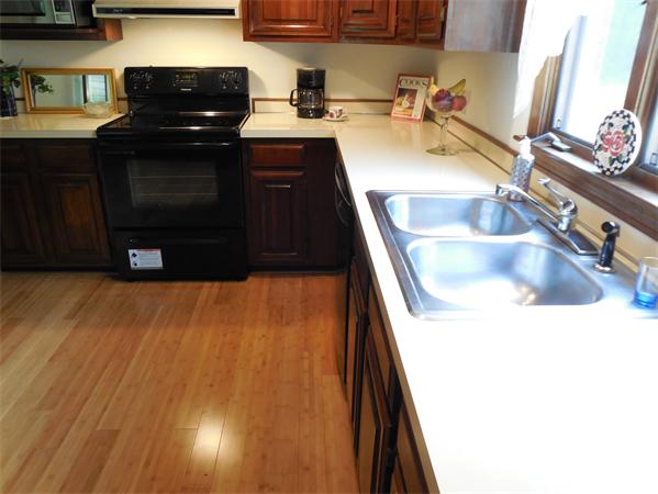 136 Mendon Road Northbridge, MA 01534 - Photo 5 of 23 Gallery Image 5