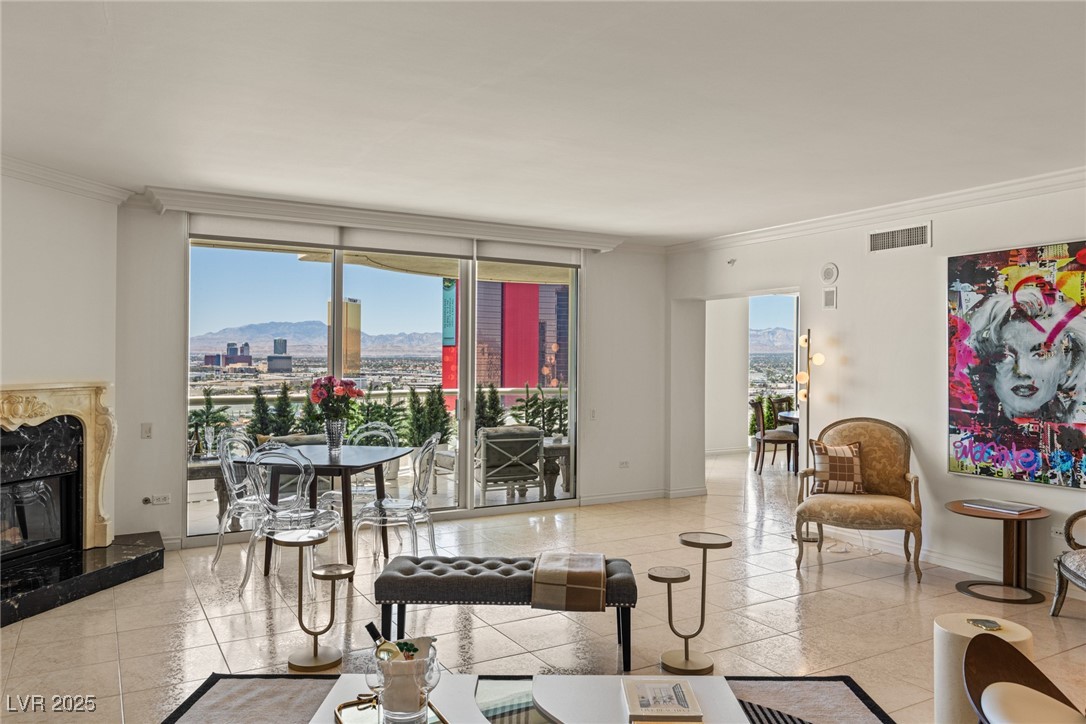 2877 Paradise Road, Unit 2502 Las Vegas, NV 89109 - Photo 10 of 99 Day