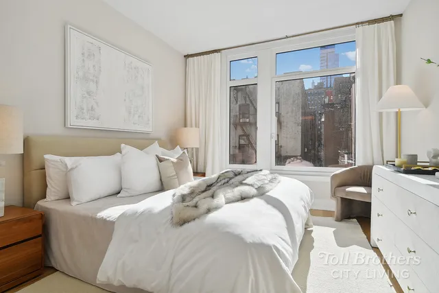$1,900,000 | 218 West 103rd Street, Unit 6H | Upper West Side