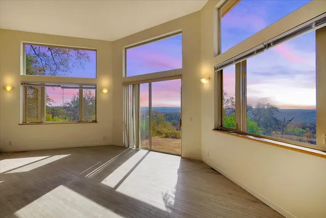 $439,000 | 9018 Winding Way, Oregon House, CA 95962