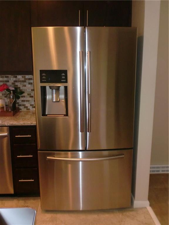 290 Manor Road Wexford, PA 15090 - Photo 11 of 25 The Kitchen upgrade and remodel boasts beautiful stainless steel appliances.