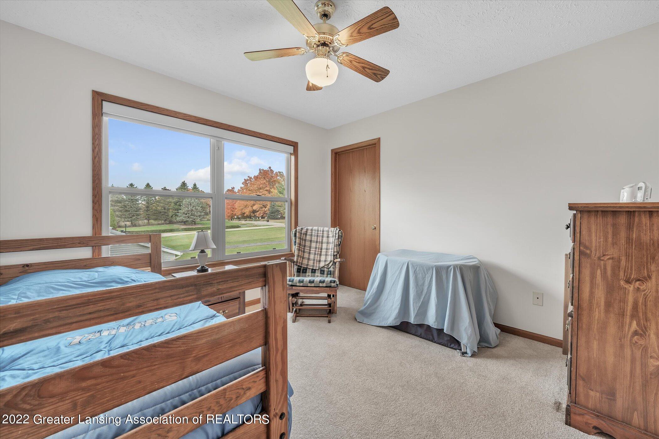 7237 Williams Road Lansing, MI 48911 - Photo 27 of 38 29-7237-Williams-Rd-WindowStill-Real-Est