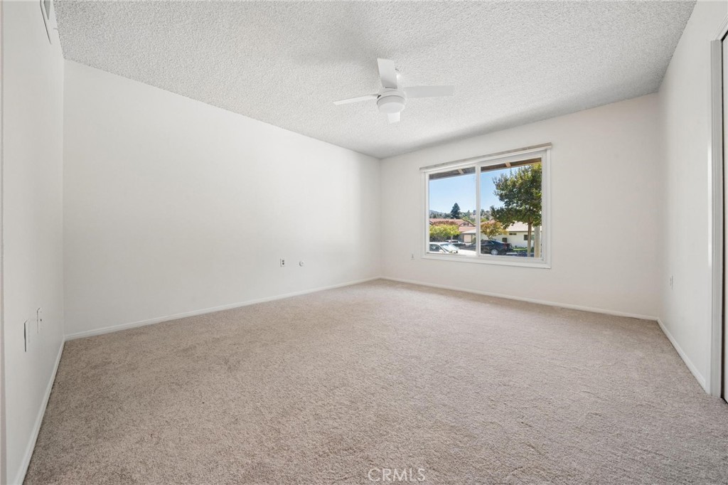 19311 Oak Crossing Road Newhall, CA 91321 - Photo 21 of 49