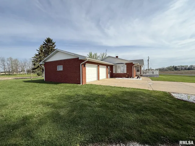 $145,000 | 600 South Main Street, Roseville, IL 61473