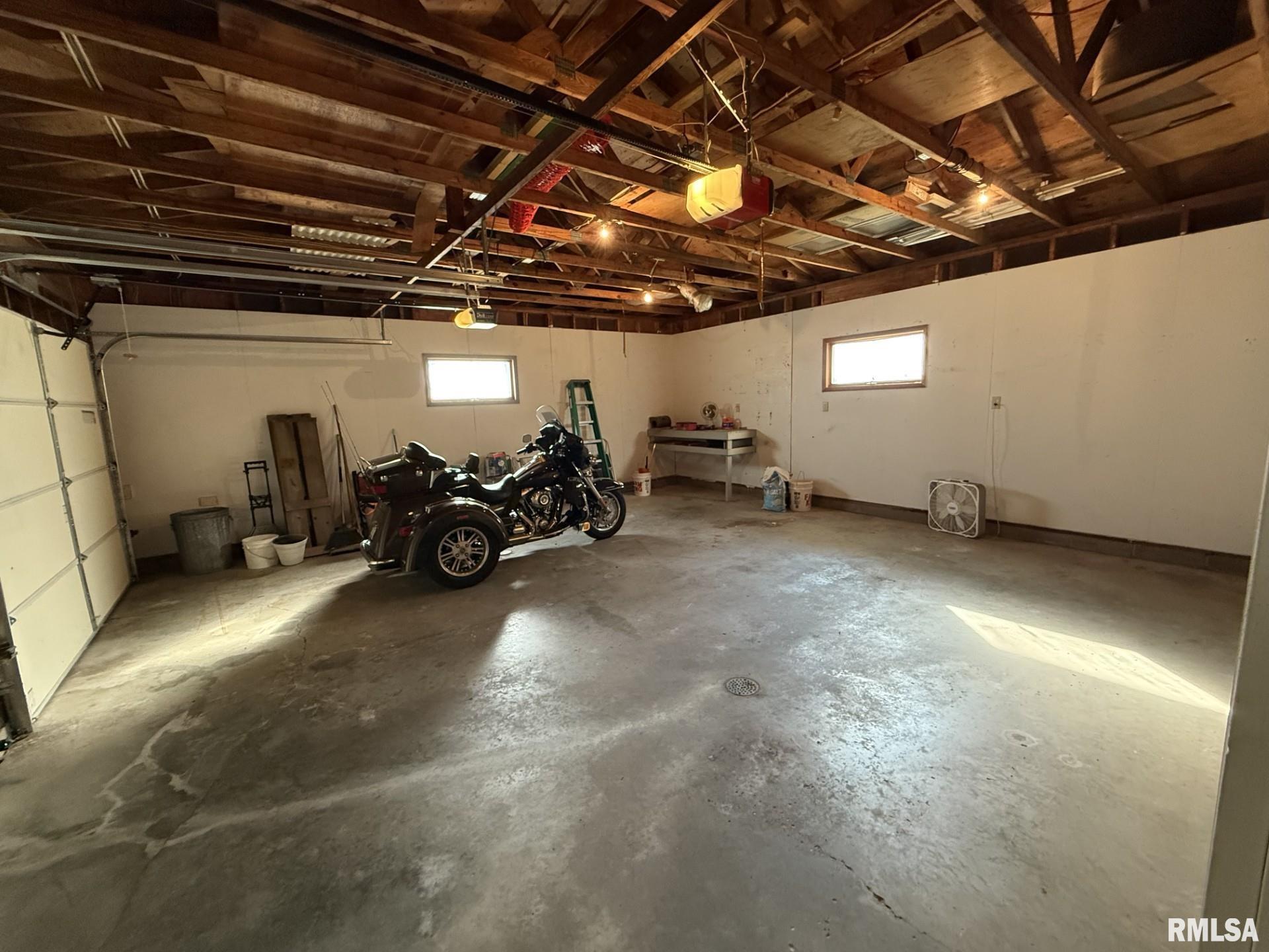 600 South Main Street Roseville, IL 61473 - Photo 18 of 68